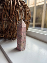 Load image into Gallery viewer, Rhodonite Tower