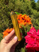 Load image into Gallery viewer, Tigers Eye Tower