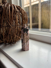 Load image into Gallery viewer, Rhodonite Tower