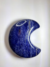 Load image into Gallery viewer, Sodalite Moon