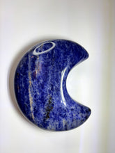 Load image into Gallery viewer, Sodalite Moon