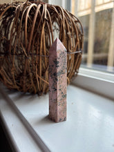 Load image into Gallery viewer, Rhodonite Tower