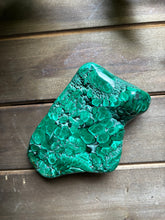 Load image into Gallery viewer, Malachite polished
