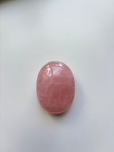 Load image into Gallery viewer, Rose Quartz Palmstone