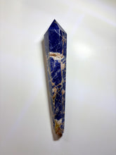Load image into Gallery viewer, Sodalite Wand