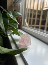 Load image into Gallery viewer, Rose Quartz Cube