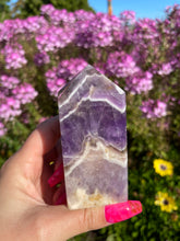 Load image into Gallery viewer, Chevron Amethyst Tower