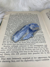 Load image into Gallery viewer, Raw Kyanite