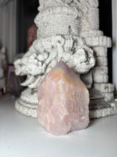 Load image into Gallery viewer, Angel Aura Rose Quartz cut base
