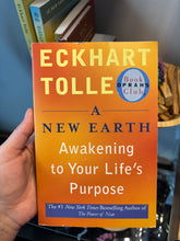 Load image into Gallery viewer, Eckhart Tolle- A New Earth
